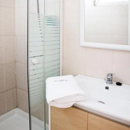 Estudio By Interhome דירה *